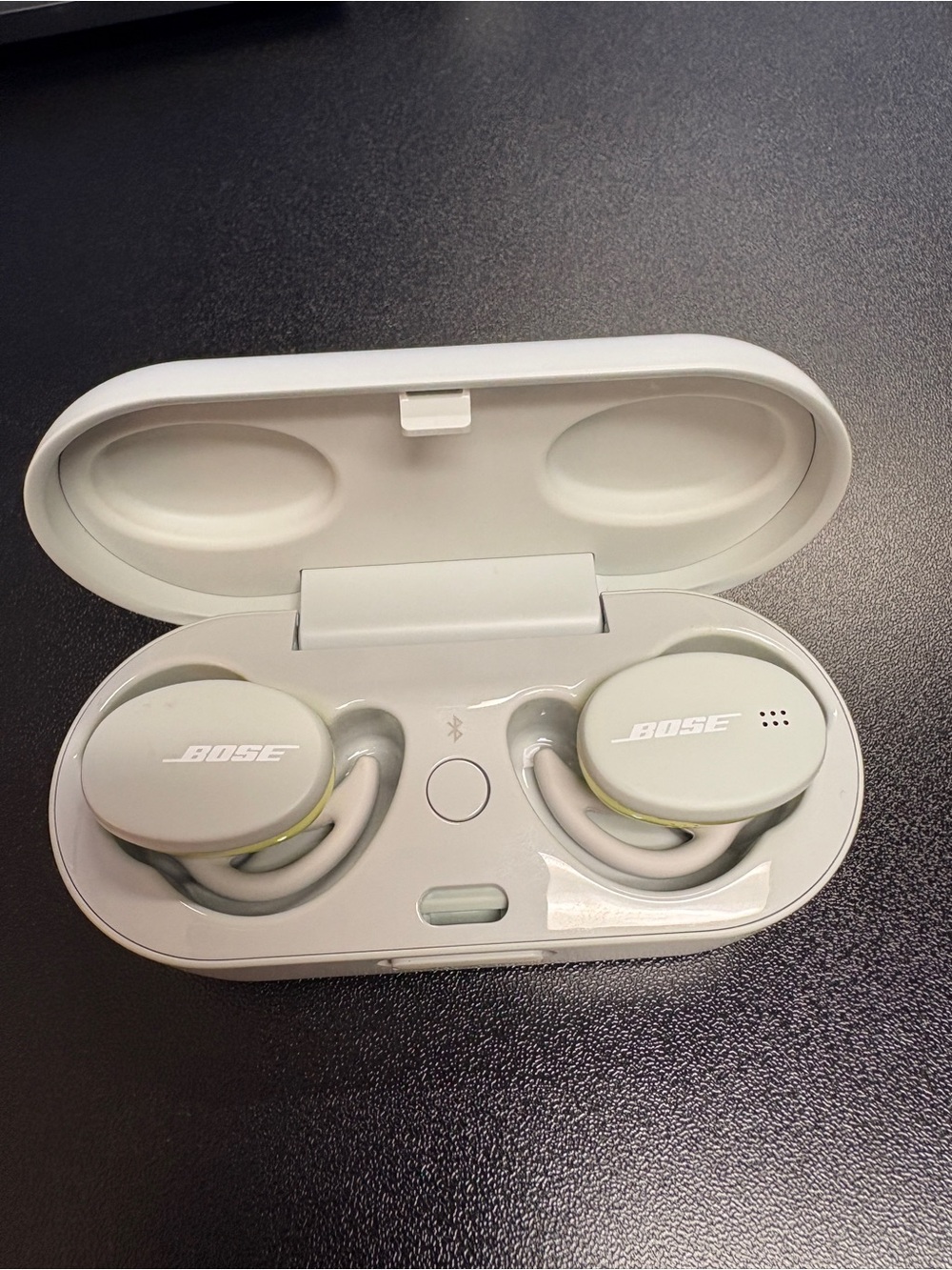 Bose Sport Glacier White True Wireless Earbuds with Charging Case
